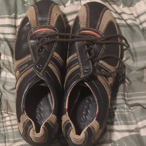 Ecco Men's Black and Brown Oxfords